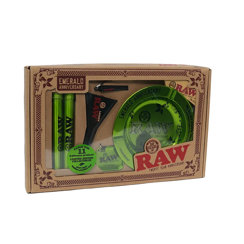 RAW 20th Anniversary Emerald Gift Set
